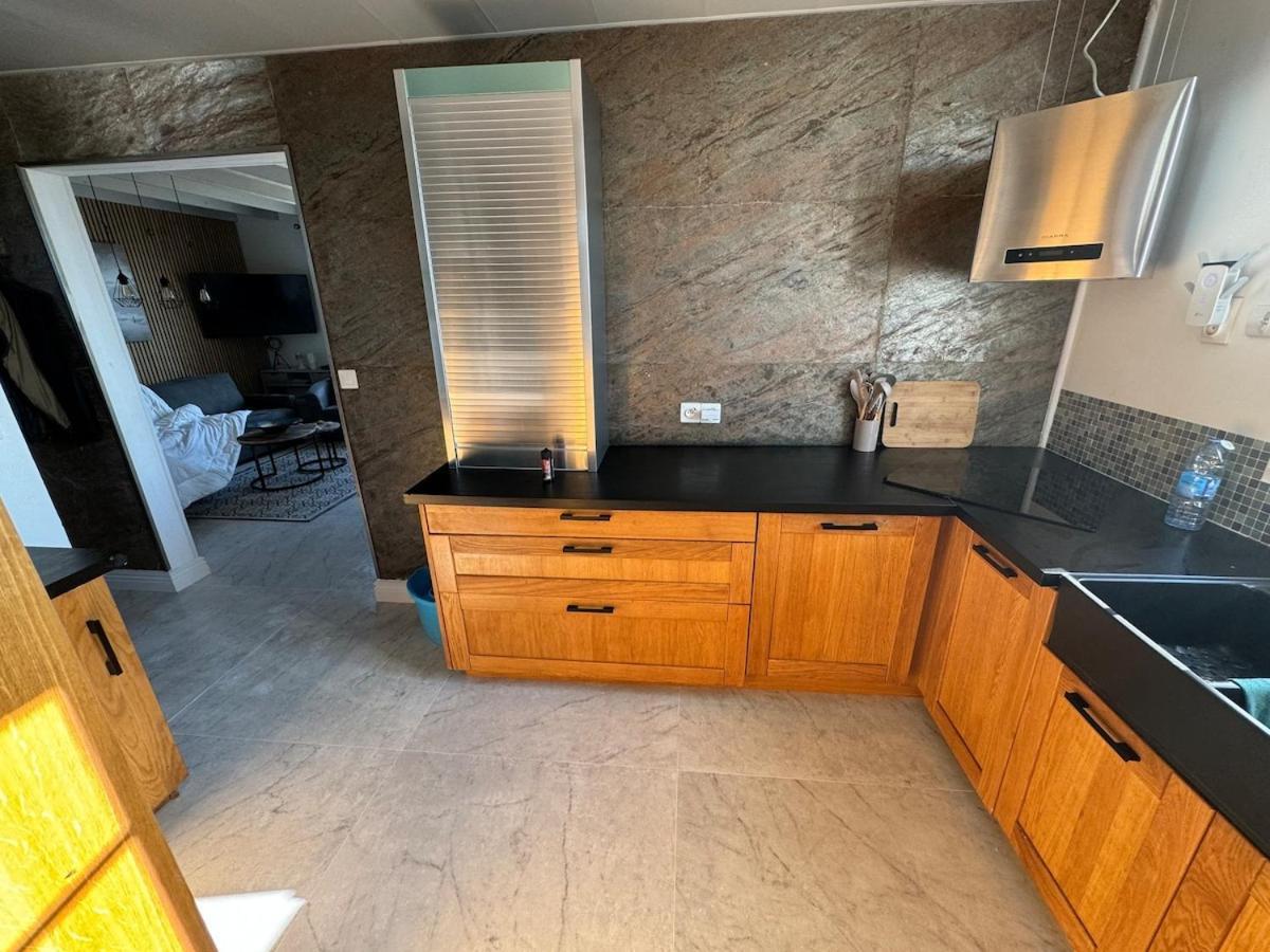 Pors Ar Vag Villa Plomodiern Buitenkant foto