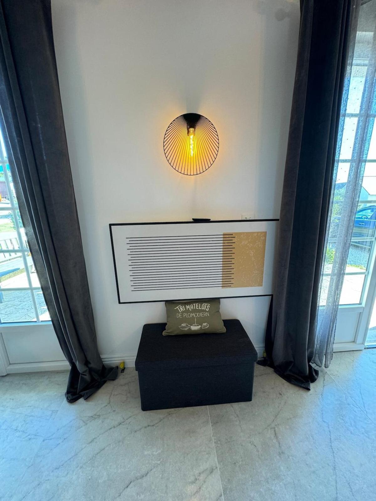 Pors Ar Vag Villa Plomodiern Buitenkant foto